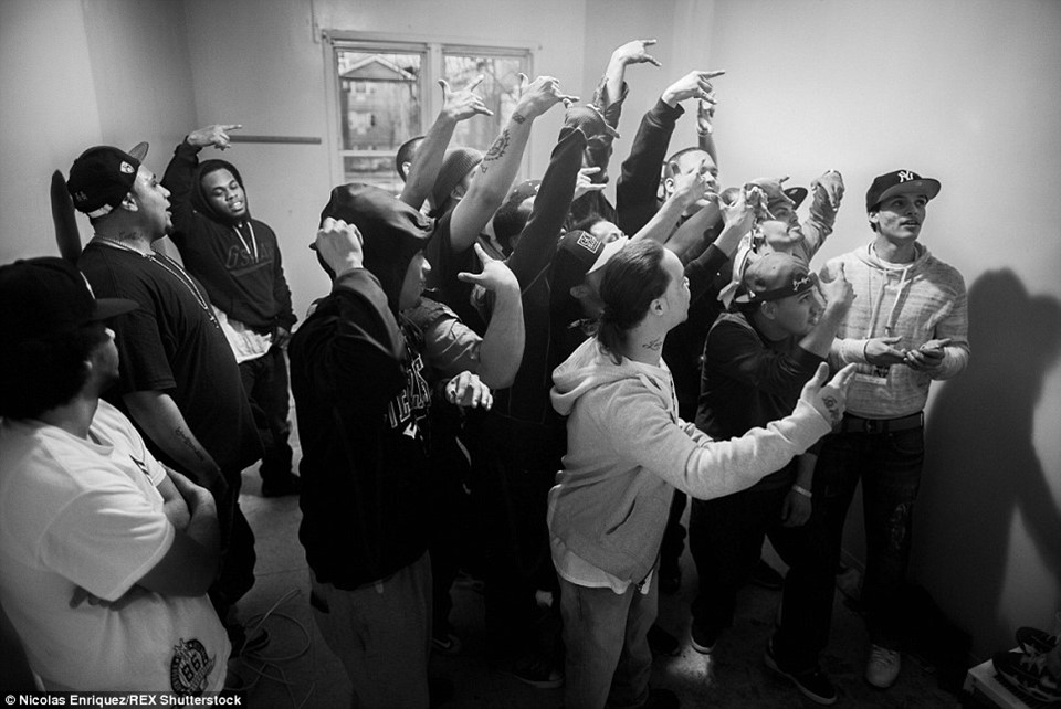 Băng đảng Mỹ có hơn 35.000 thành viên: Chìm đắm trong bạo lực, ma túy